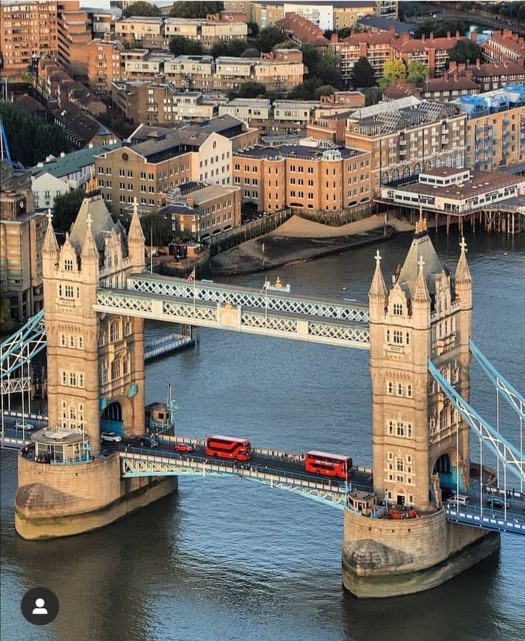 Tower Bridge London — VFS Workflow